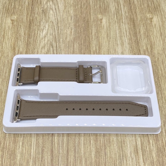 Aladrs Leather Watch Band For Apple Watch - Picture 2 of 8